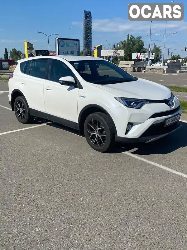 Позашляховик / Кросовер Toyota RAV4 2017 2.49 л. Варіатор обл. Київська, Київ - Фото 1/6