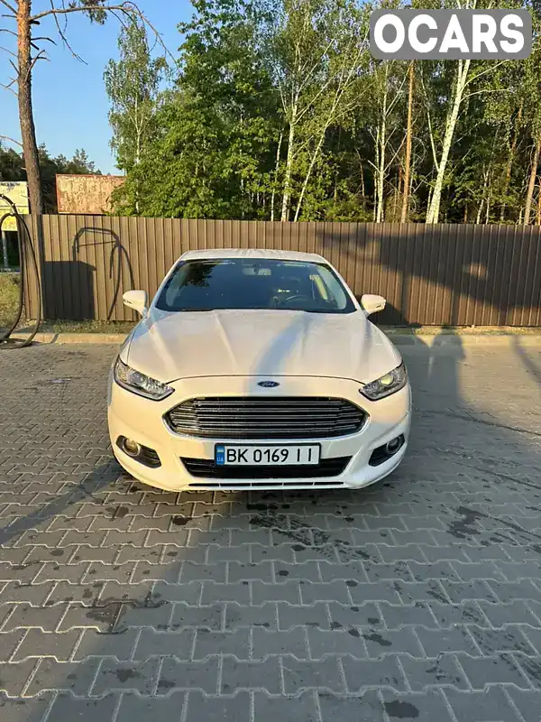 Седан Ford Fusion 2015 2 л. Автомат обл. Киевская, Киев - Фото 1/21