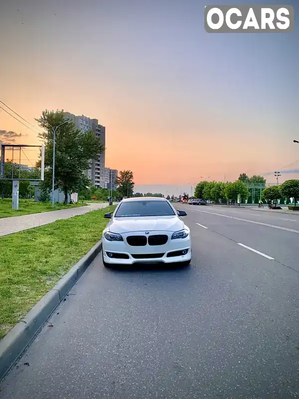 Седан BMW 5 Series 2012 2.99 л. Автомат обл. Черкасская, Черкассы - Фото 1/20