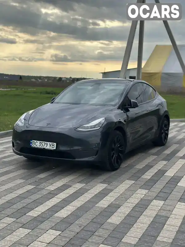 Внедорожник / Кроссовер Tesla Model Y 2020 null_content л. Автомат обл. Львовская, Львов - Фото 1/17