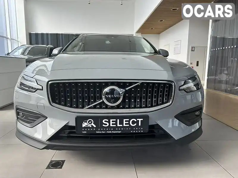 Универсал Volvo V60 Cross Country 2023 1.97 л. Автомат обл. Киевская, Киев - Фото 1/21