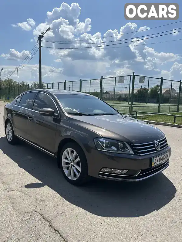 Седан Volkswagen Passat 2013 1.8 л. Робот обл. Харківська, Харків - Фото 1/13