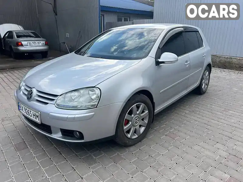 Хэтчбек Volkswagen Golf 2004 1.97 л. Ручная / Механика обл. Хмельницкая, Изяслав - Фото 1/14