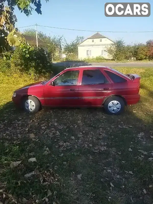 Хетчбек Ford Escort 1990 1.6 л. Ручна / Механіка обл. Тернопільська, Тернопіль - Фото 1/8