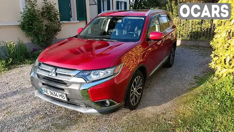 Позашляховик / Кросовер Mitsubishi Outlander 2016 3 л. Автомат обл. Дніпропетровська, Дніпро (Дніпропетровськ) - Фото 1/8