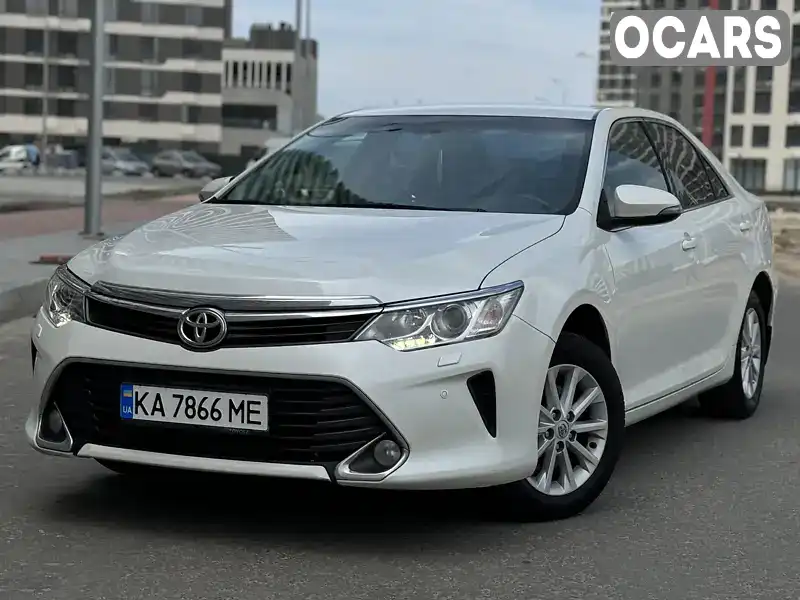 Седан Toyota Camry 2014 2.5 л. Автомат обл. Киевская, Киев - Фото 1/21