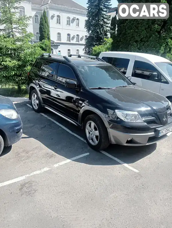 Позашляховик / Кросовер Mitsubishi Outlander 2006 2 л. Ручна / Механіка обл. Львівська, Львів - Фото 1/12