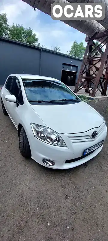 Хэтчбек Toyota Auris 2012 1.6 л. Вариатор обл. Киевская, Киев - Фото 1/10