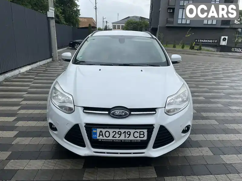 Универсал Ford Focus 2013 2 л. Автомат обл. Закарпатская, Ужгород - Фото 1/21