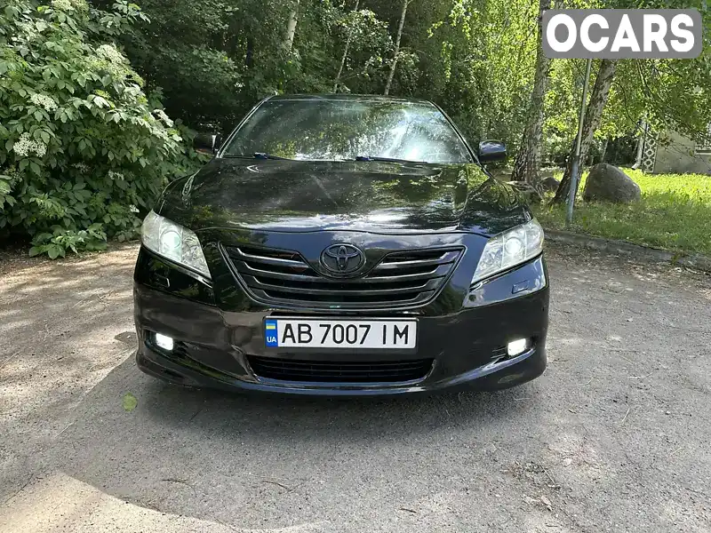 Седан Toyota Camry 2008 2.36 л. Автомат обл. Вінницька, Немирів - Фото 1/17