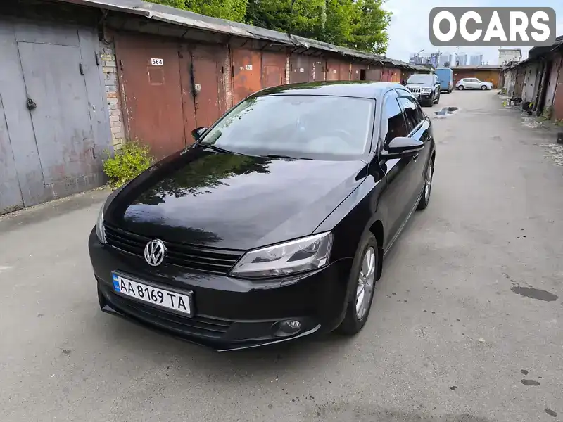 Седан Volkswagen Jetta 2012 1.39 л. Автомат обл. Київська, Київ - Фото 1/21