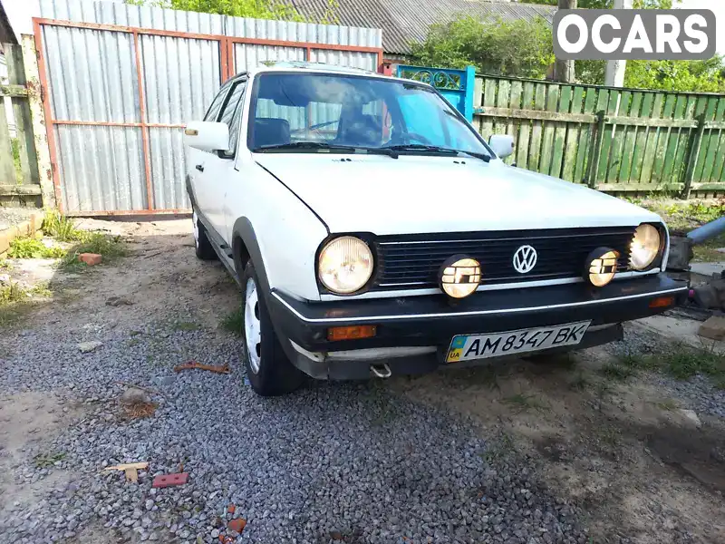 Хэтчбек Volkswagen Polo 1987 1.3 л. Ручная / Механика обл. Житомирская, Житомир - Фото 1/15