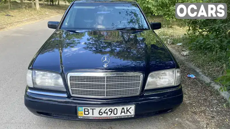 Седан Mercedes-Benz C-Class 1994 1.8 л. Ручна / Механіка обл. Херсонська, Херсон - Фото 1/4
