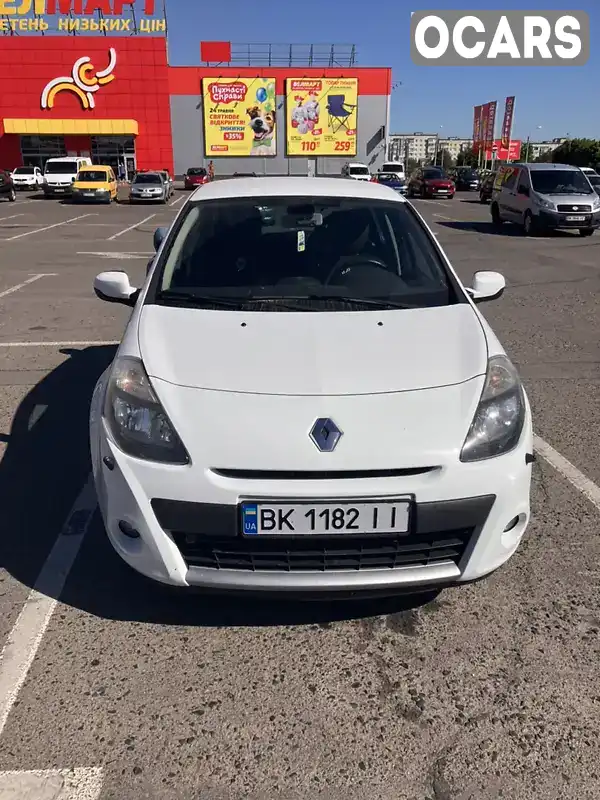 Хетчбек Renault Clio 2012 1.15 л. Ручна / Механіка обл. Рівненська, Рівне - Фото 1/13