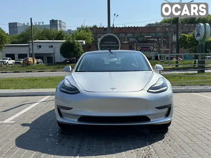 Седан Tesla Model 3 2018 null_content л. обл. Харківська, Харків - Фото 1/10