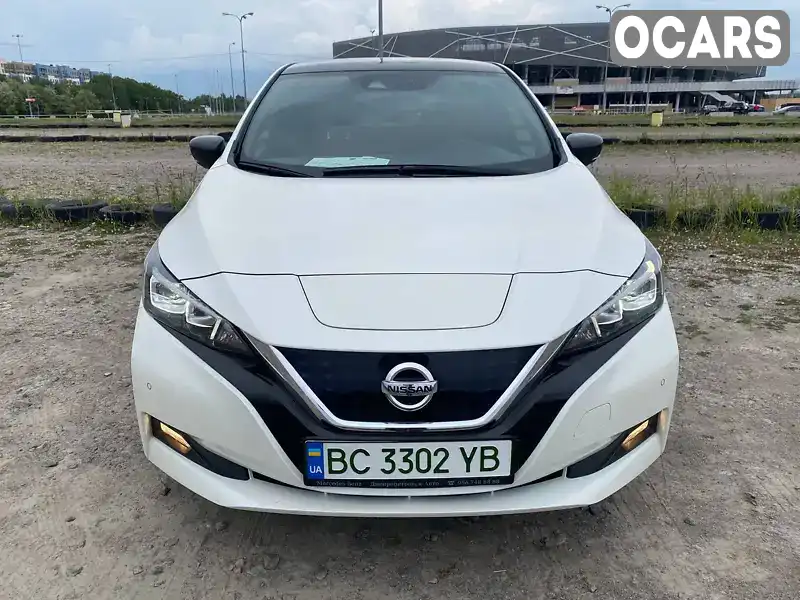 Хэтчбек Nissan Leaf 2018 null_content л. обл. Львовская, Львов - Фото 1/21