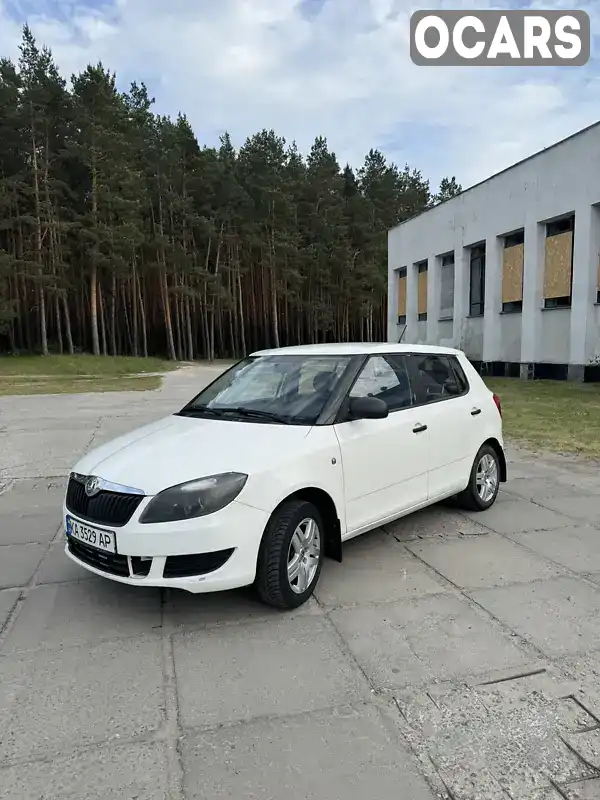 Хэтчбек Skoda Fabia 2012 1.2 л. Ручная / Механика обл. Хмельницкая, Славута - Фото 1/19