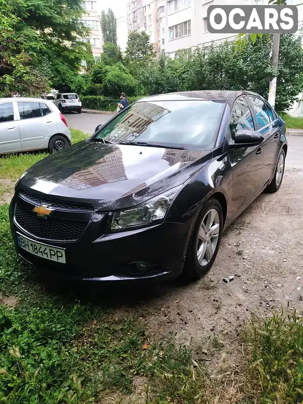 Седан Chevrolet Cruze 2015 2 л. Автомат обл. Одеська, Одеса - Фото 1/8