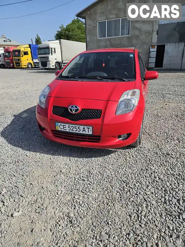 Хетчбек Toyota Yaris 2008 1.3 л. Робот обл. Чернівецька, Чернівці - Фото 1/6