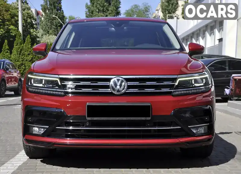 Внедорожник / Кроссовер Volkswagen Tiguan 2018 2 л. Автомат обл. Одесская, Одесса - Фото 1/21