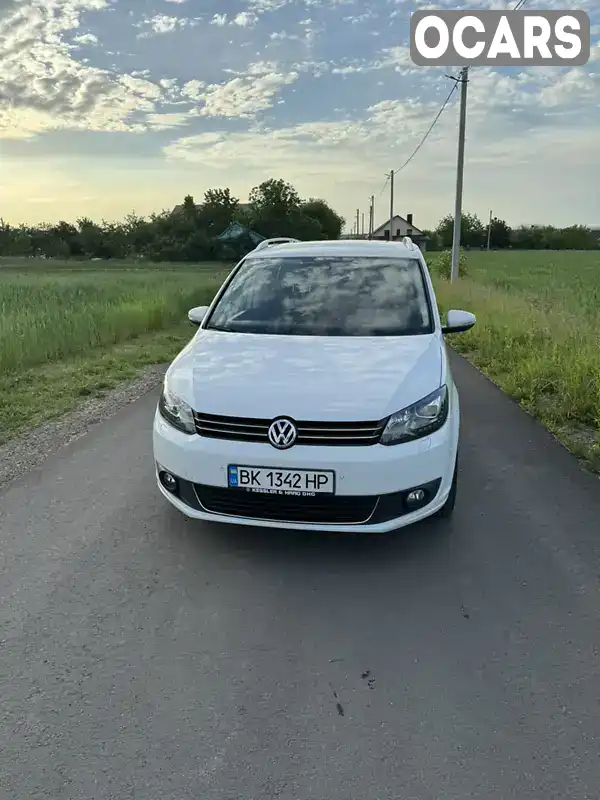 Мікровен Volkswagen Touran 2014 1.97 л. Автомат обл. Рівненська, Рівне - Фото 1/20