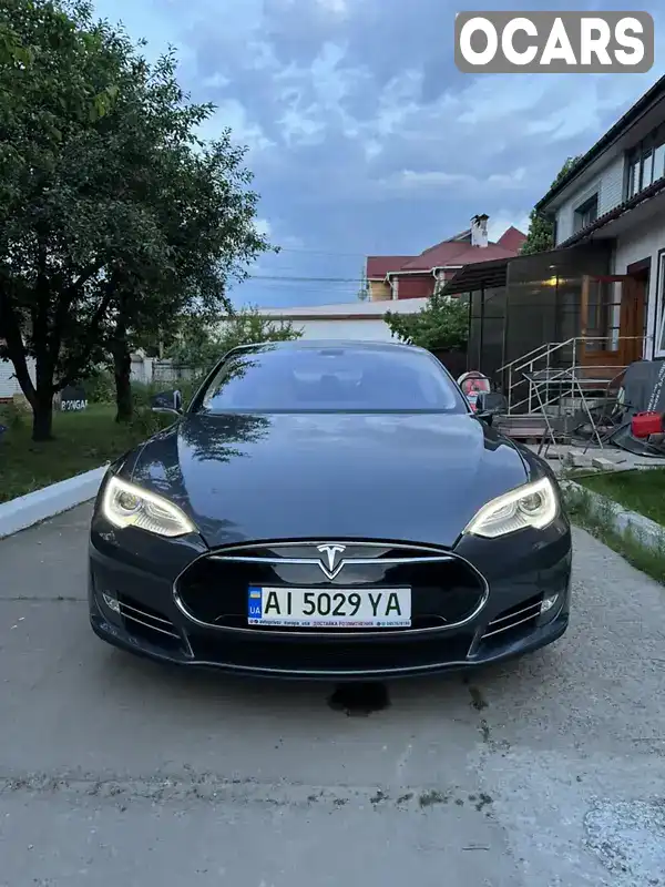 Лифтбек Tesla Model S 2013 null_content л. Автомат обл. Киевская, Киев - Фото 1/18