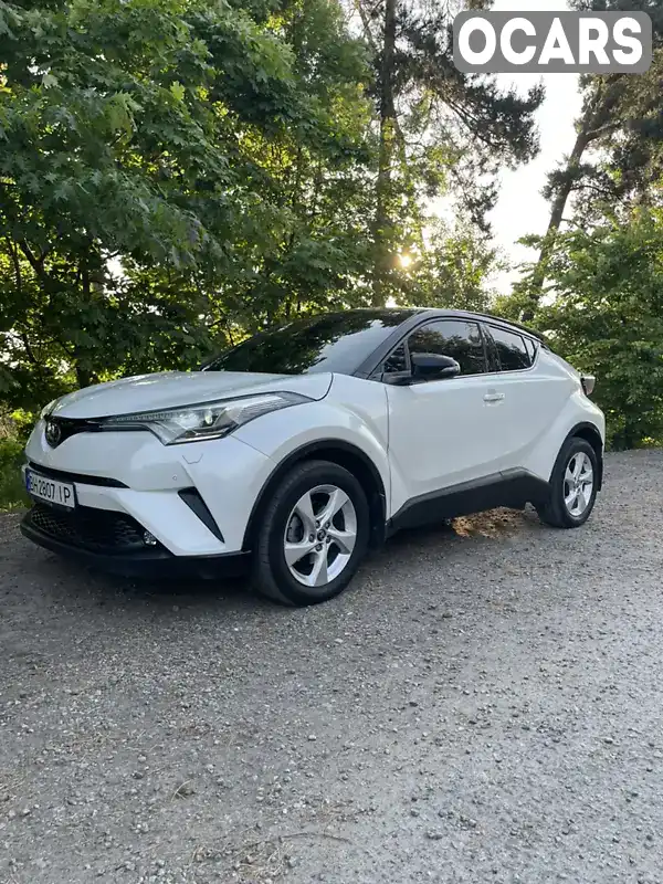 Позашляховик / Кросовер Toyota C-HR 2019 1.2 л. Автомат обл. Київська, Київ - Фото 1/21