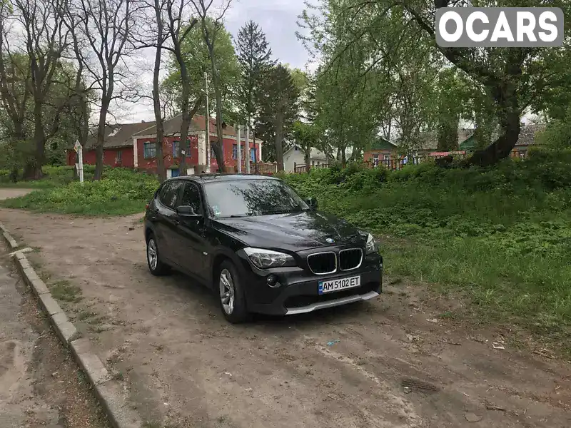 Внедорожник / Кроссовер BMW X1 2011 2 л. Автомат обл. Житомирская, Житомир - Фото 1/9