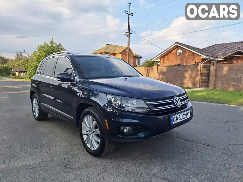 Внедорожник / Кроссовер Volkswagen Tiguan 2012 2 л. Автомат обл. Черкасская, Черкассы - Фото 1/21