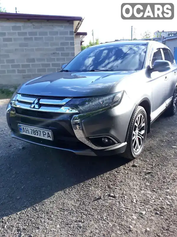 Внедорожник / Кроссовер Mitsubishi Outlander 2018 2.36 л. Вариатор обл. Донецкая, Покровск (Красноармейск) - Фото 1/21