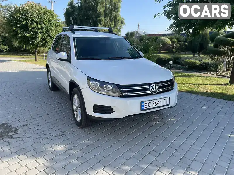 Внедорожник / Кроссовер Volkswagen Tiguan 2017 1.98 л. Автомат обл. Львовская, Яворов - Фото 1/16