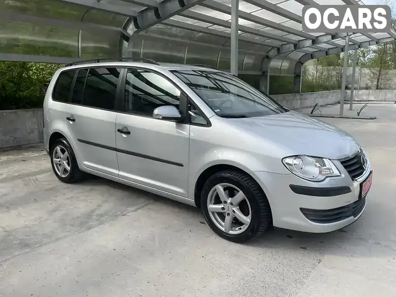 Минивэн Volkswagen Touran 2007 1.6 л. Ручная / Механика обл. Киевская, Киев - Фото 1/21