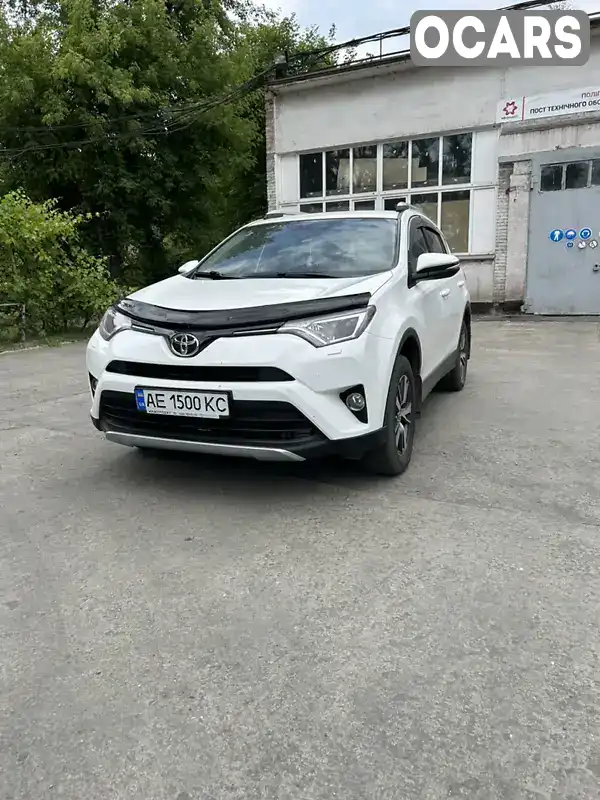 Внедорожник / Кроссовер Toyota RAV4 2017 2 л. Ручная / Механика обл. Днепропетровская, Кривой Рог - Фото 1/19