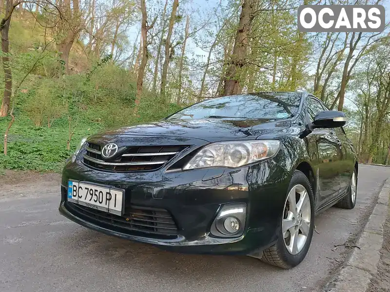 Седан Toyota Corolla 2012 1.6 л. Автомат обл. Львовская, Львов - Фото 1/21