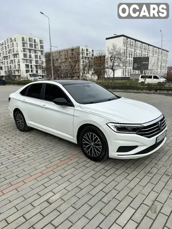 Седан Volkswagen Jetta 2018 1.4 л. Автомат обл. Закарпатська, Ужгород - Фото 1/21