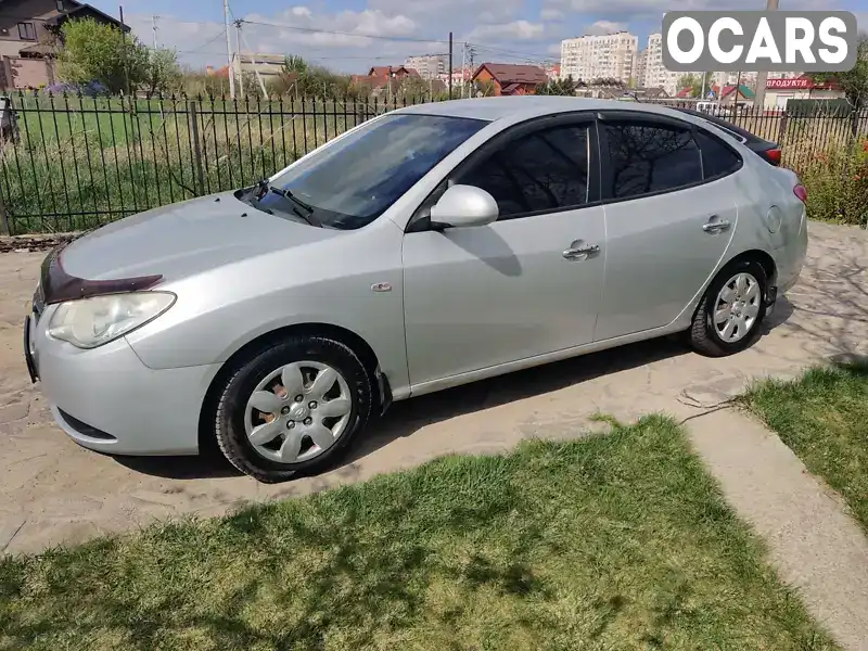 Седан Hyundai Elantra 2007 1.6 л. Ручна / Механіка обл. Київська, Київ - Фото 1/21