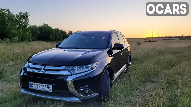 Внедорожник / Кроссовер Mitsubishi Outlander 2016 3 л. Автомат обл. Кировоградская, Кропивницкий (Кировоград) - Фото 1/21