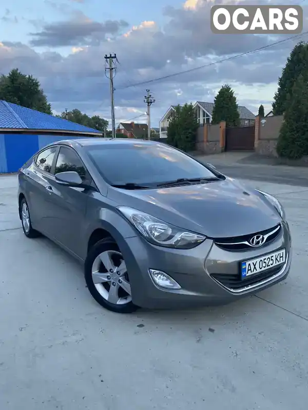 Седан Hyundai Elantra 2013 1.8 л. Автомат обл. Київська, Київ - Фото 1/16