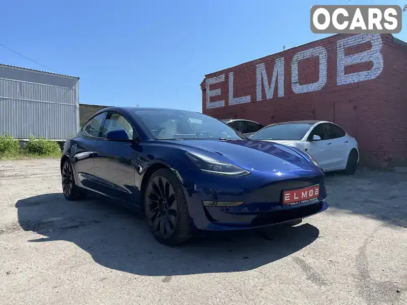 Седан Tesla Model 3 2021 null_content л. обл. Київська, Київ - Фото 1/19