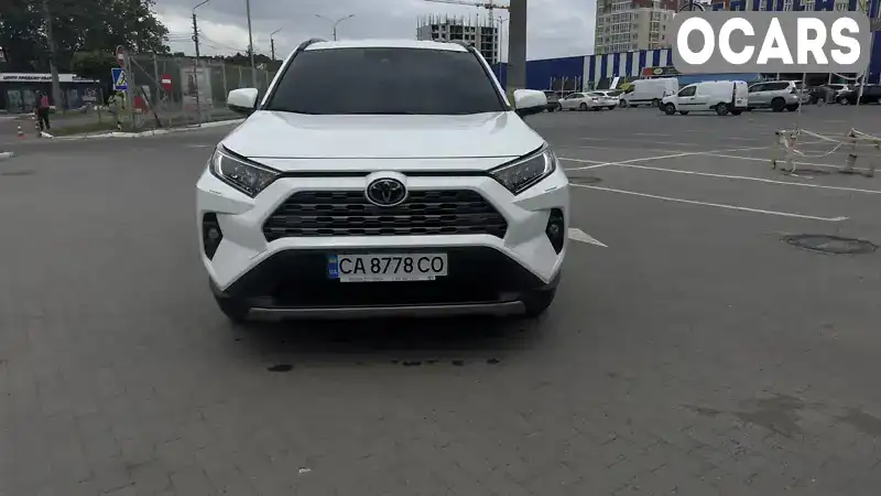 Внедорожник / Кроссовер Toyota RAV4 2022 1.99 л. Вариатор обл. Черкасская, Умань - Фото 1/15