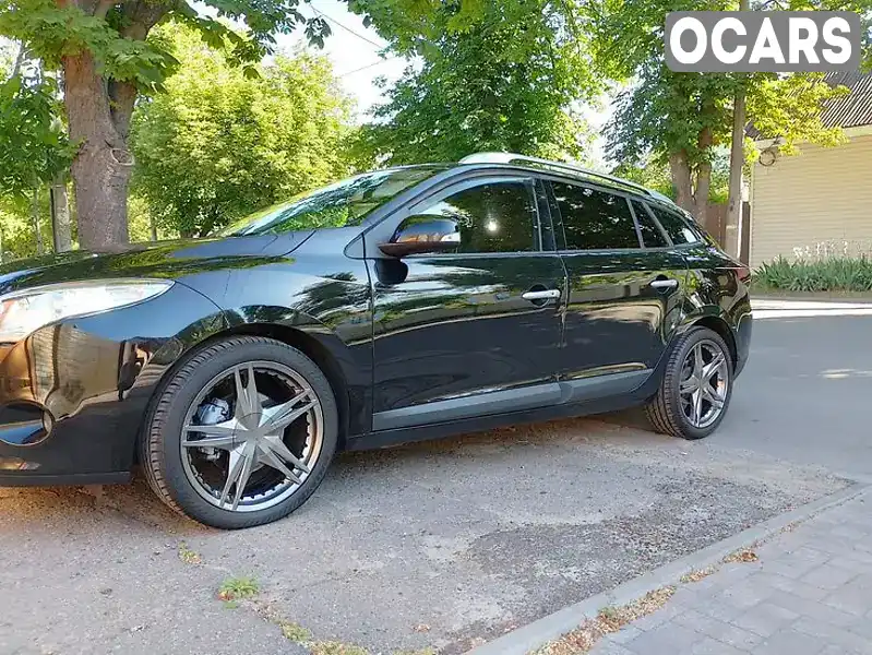 Універсал Renault Megane 2011 2 л. Автомат обл. Полтавська, Кременчук - Фото 1/14