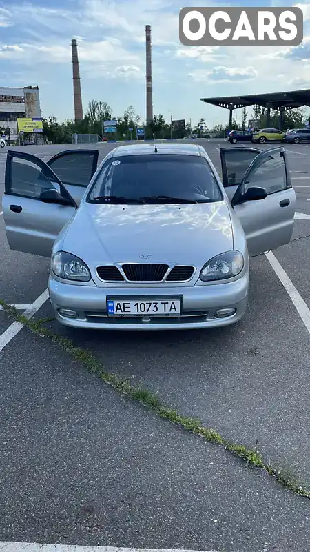 Седан Daewoo Lanos 2004 1.6 л. Ручна / Механіка обл. Дніпропетровська, Кривий Ріг - Фото 1/16