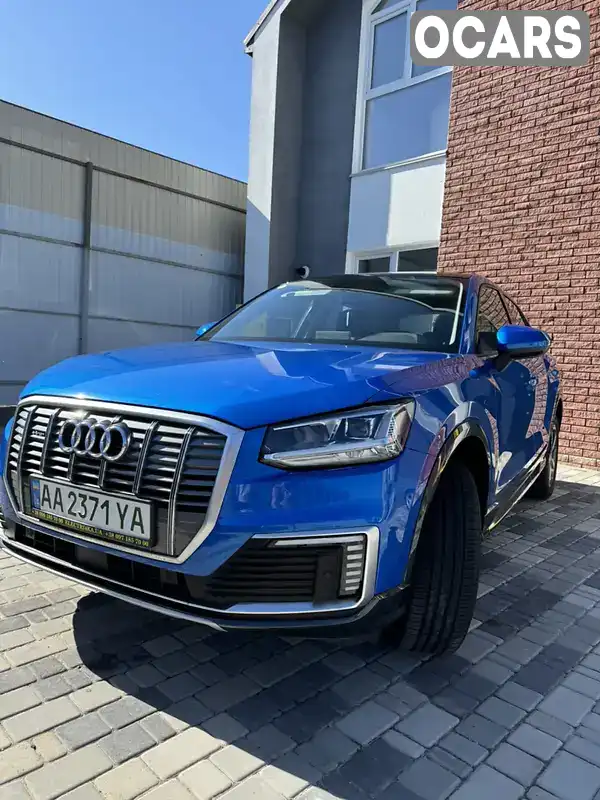 Внедорожник / Кроссовер Audi Q2L e-tron 2021 null_content л. Автомат обл. Киевская, Киев - Фото 1/15