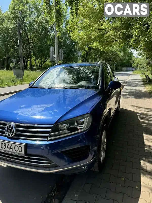 Позашляховик / Кросовер Volkswagen Touareg 2015 2.97 л. Автомат обл. Львівська, Львів - Фото 1/21