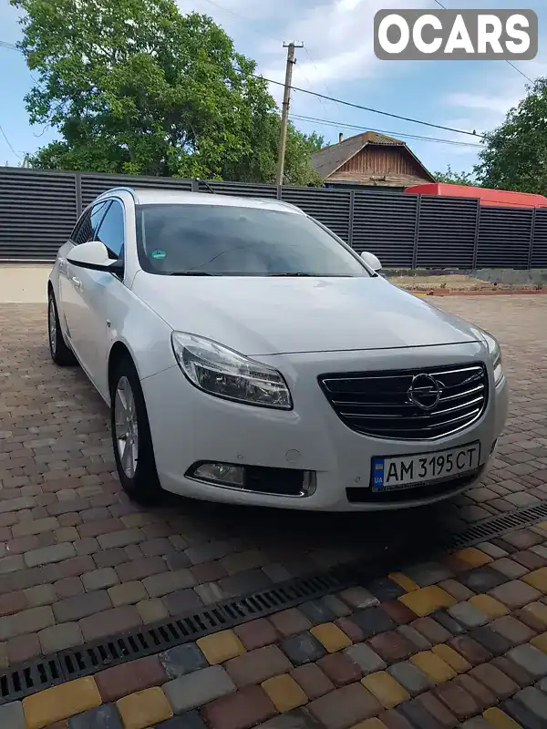 Универсал Opel Insignia 2010 1.96 л. Ручная / Механика обл. Житомирская, Овруч - Фото 1/12