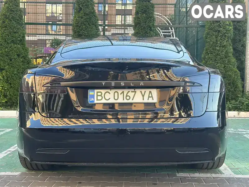Лифтбек Tesla Model S 2017 null_content л. обл. Киевская, Киев - Фото 1/19