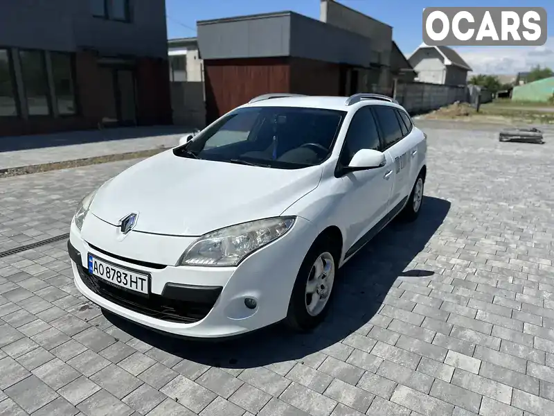 Універсал Renault Megane 2010 1.46 л. Ручна / Механіка обл. Закарпатська, Мукачево - Фото 1/21