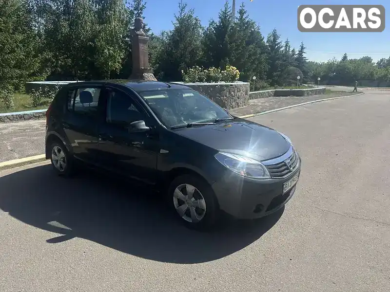 Хэтчбек Dacia Sandero 2012 1.5 л. Ручная / Механика обл. Полтавская, Новые Санжары - Фото 1/16