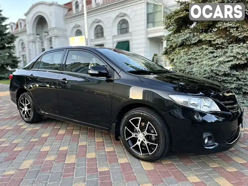 Седан Toyota Corolla 2013 1.6 л. Ручная / Механика обл. Одесская, Одесса - Фото 1/21