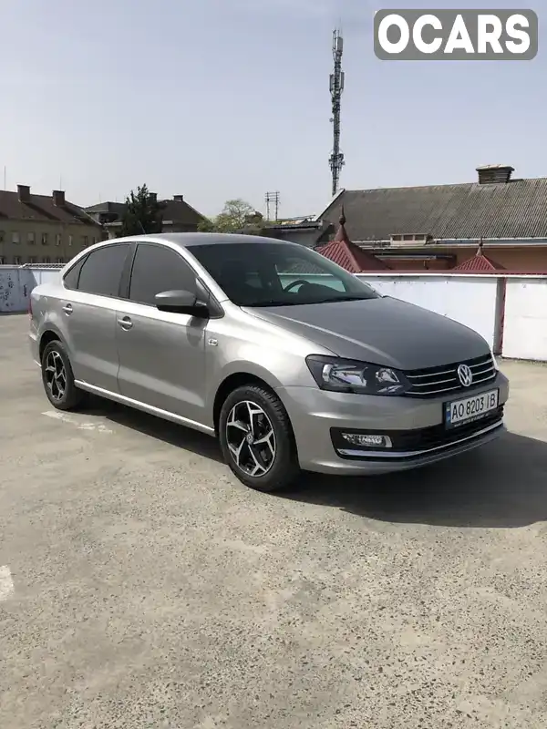 Седан Volkswagen Polo 2018 1.39 л. Ручна / Механіка обл. Закарпатська, Мукачево - Фото 1/19